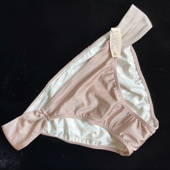 32B 36C Vs Victoria’s Secret Bombshell/Miraculous adds-2 cups  Bikini swim 2 pc - Picture 10 of 16